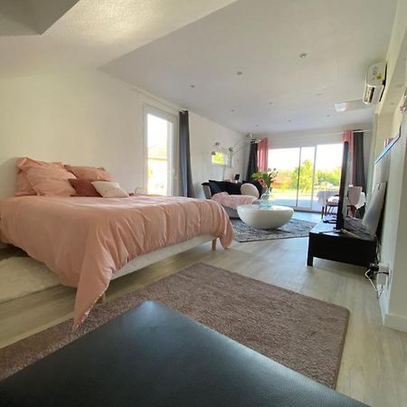 Agreable Chambre D'Hote Calme Avec Piscine Souvans Eksteriør bilde